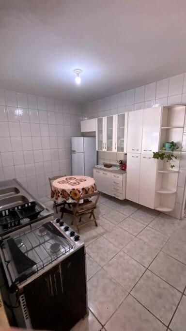 Casa Terrea - Centro Guararema Villa Dış mekan fotoğraf